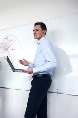 fhdw-fachhochschule-fuer-die-wirtschaft-0087-263x397 Studiere BWL mit Consulting & Business Transformation an der FHDW - Fachhochschule für die Wirtschaft Hannover ! Jetzt mehr erfahren und bewerben.