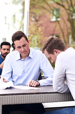 Studiere BWL mit Steuern und Revisionswesen an der FHDW - Fachhochschule für die Wirtschaft Hannover ! Jetzt mehr erfahren und bewerben.