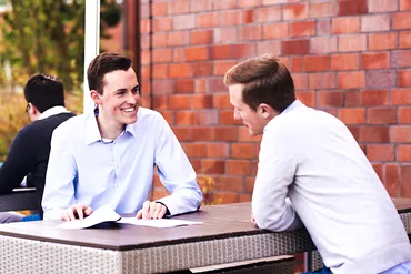 Studiere BWL mit Versicherungswirtschaft an der FHDW - Fachhochschule für die Wirtschaft Hannover ! Jetzt mehr erfahren und bewerben.