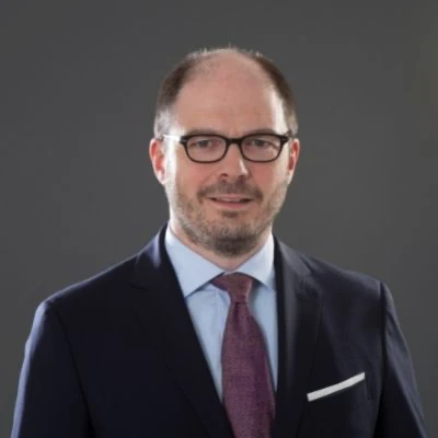 koenig-robert-fhdw Die Fachhochschule für die Wirtschaft Hannover - Prof. Dr. Robert König